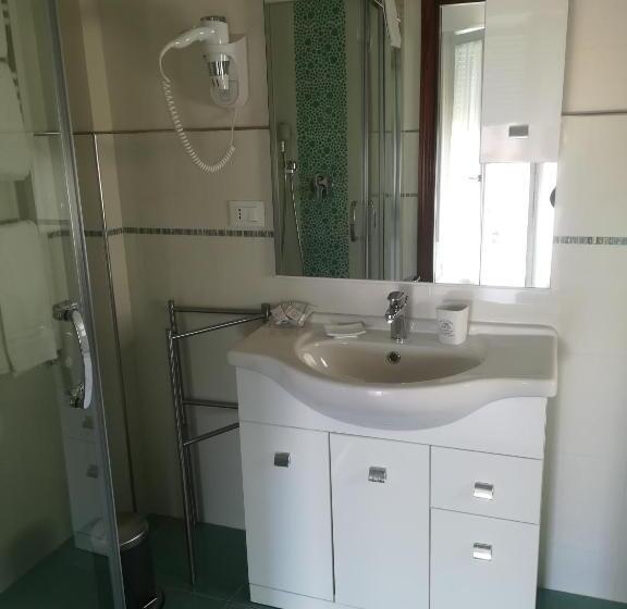 اتاق استاندارد با بالکن, Una Stanza In Centro