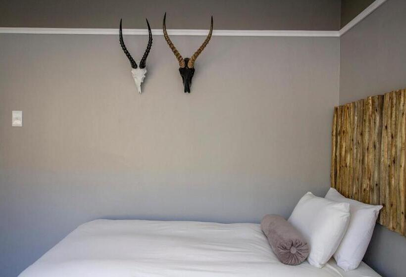 منزل 3 غرف نوم, Desert Wind Private Guest And Game Farm