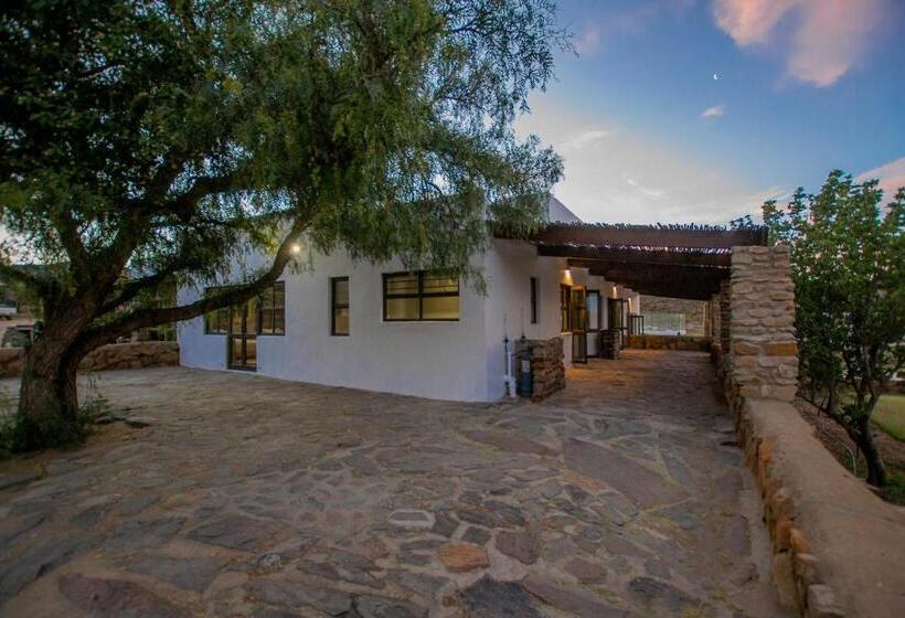 منزل 3 غرف نوم, Desert Wind Private Guest And Game Farm