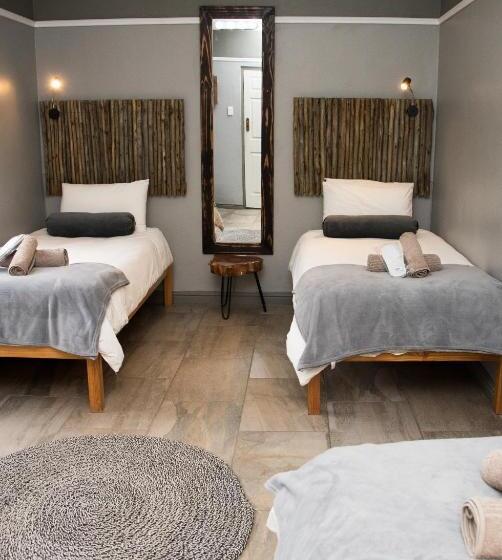 منزل 3 غرف نوم, Desert Wind Private Guest And Game Farm