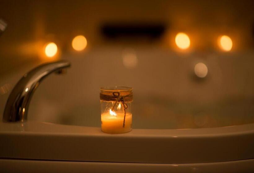 سوییت, Manej Urla