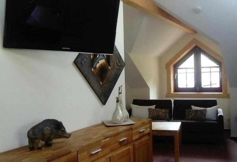 Семейный Номер, & Restaurant Wilder Eber