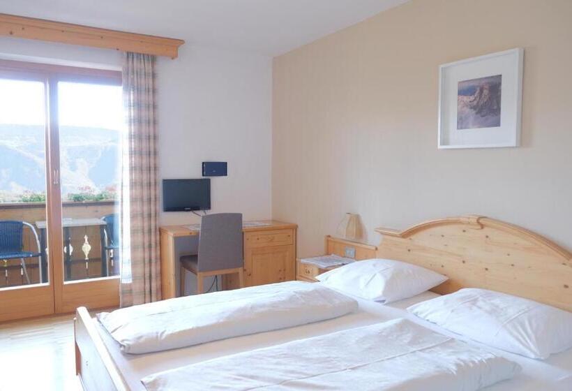 Номер Стандарт, Tirolerhof Tisens