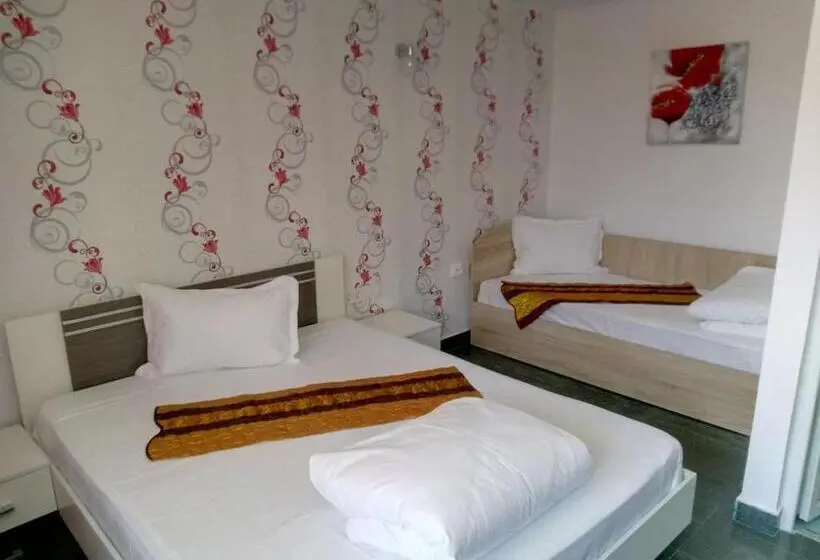 اتاق استاندارد, Camere De Inchiriat Carpati