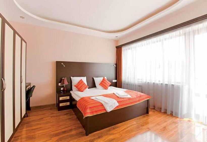 جناح ديلوكس, Ani Resort