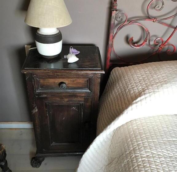 スタンダードルーム, Agriturismo B&b Luna Di Quarazzana In Fivizzano Tuscany