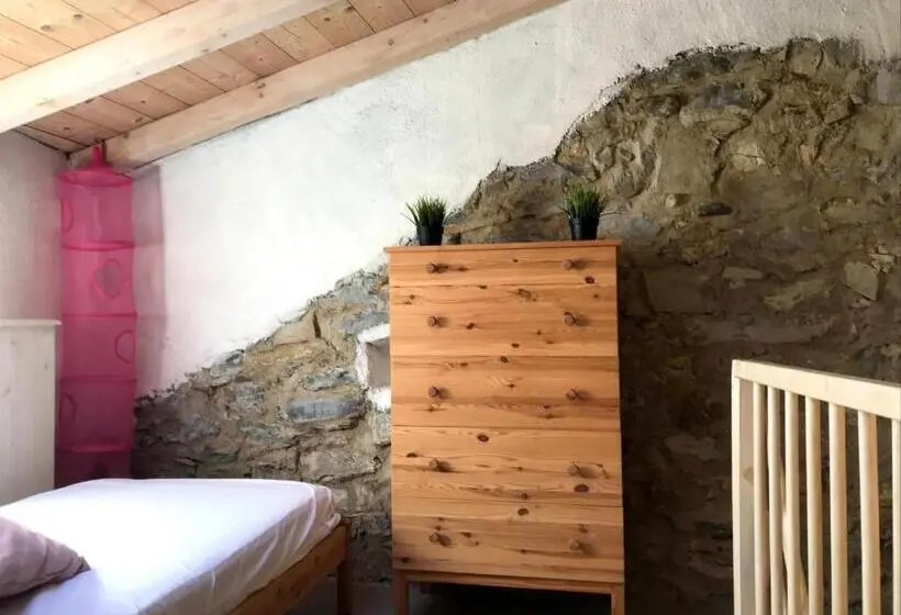 ガーデンビュースタンダードルーム, Agriturismo B&b Luna Di Quarazzana In Fivizzano Tuscany