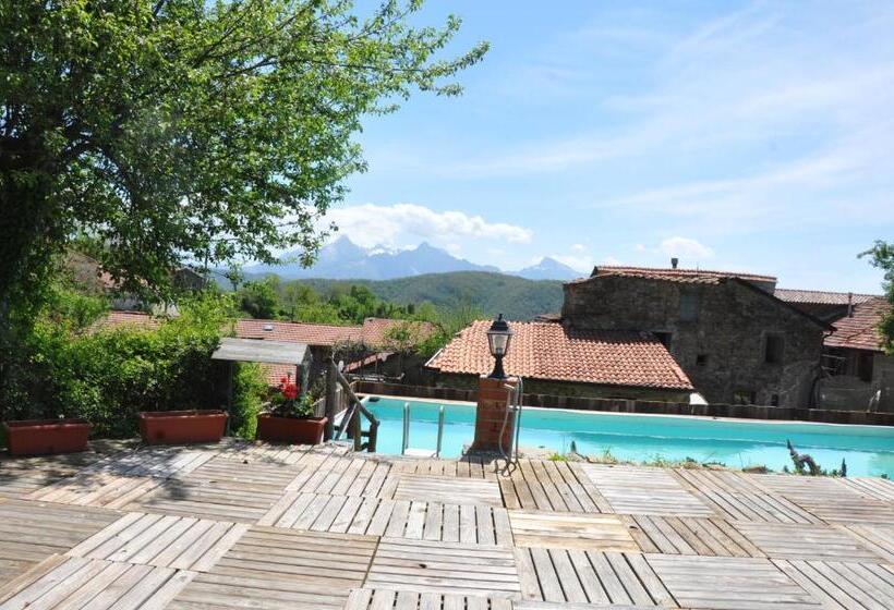 اتاق استاندارد سه نفره, Agriturismo B&b Luna Di Quarazzana In Fivizzano Tuscany