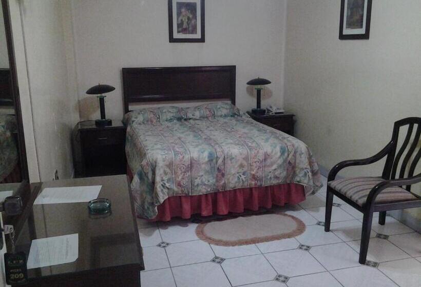 اتاق استاندارد, Luz Palace