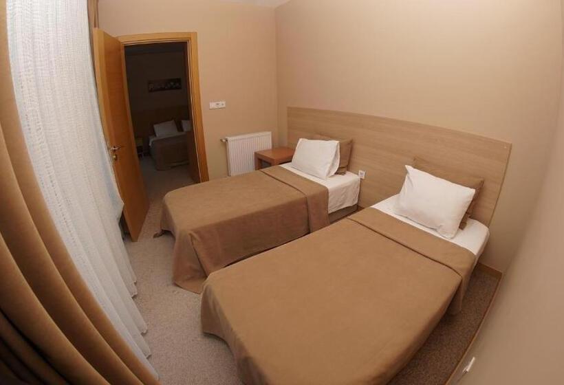 家庭房带园景, Zeytin Bahcesi