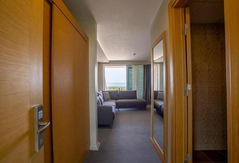 高级套房带海景, Zeytin Bahcesi