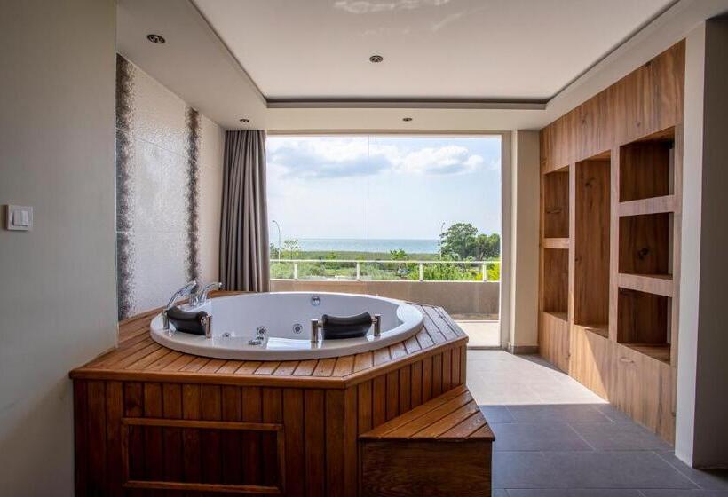 高级套房带海景, Zeytin Bahcesi