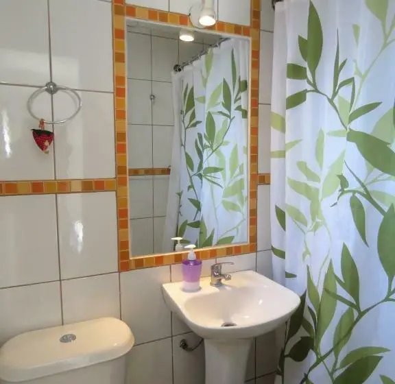 اتاق استاندارد, Hostal Mirenart