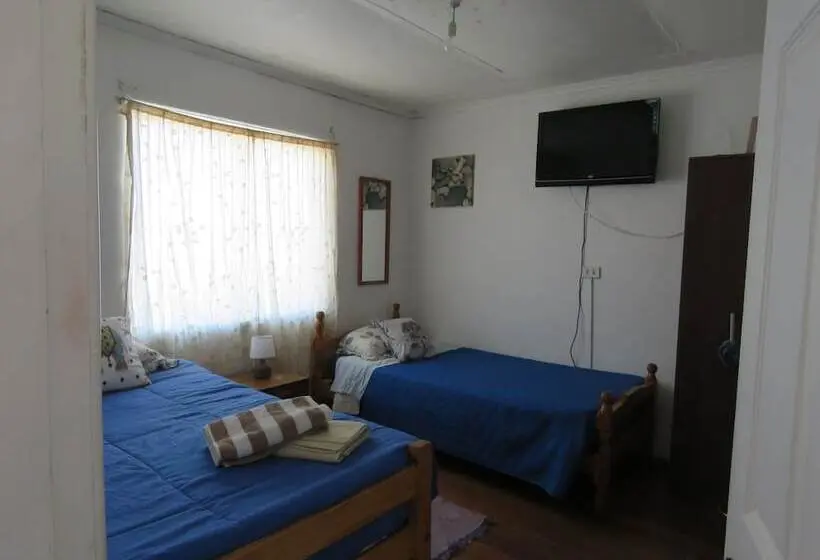 اتاق استاندارد با سرویس بهداشتی مشترک, Hostal Mirenart
