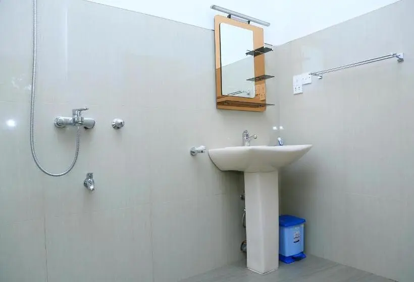 Deluxe-huone, V Cabanas & Yala Safari Place