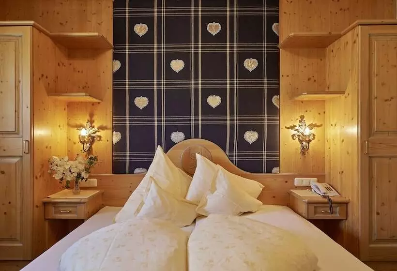 ロマンチックな部屋, Alpenhotel Laurin