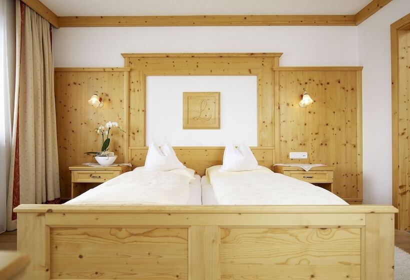 Номер Superior Вид на Горы, Alpenhotel Laurin