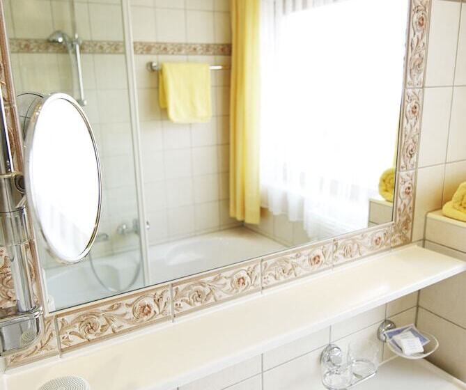 Номер Superior Вид на Горы, Alpenhotel Laurin