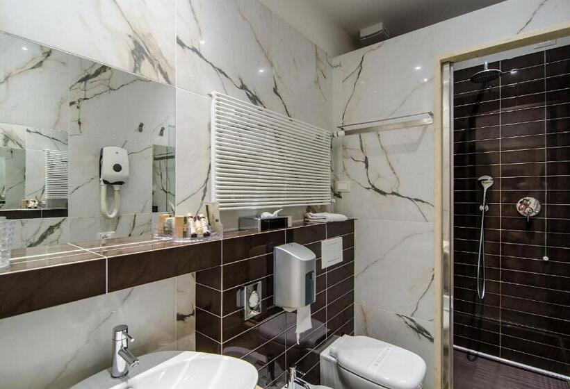 Camera Superiore, Lucca In Azzurro Maison De Charme