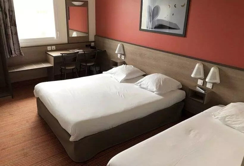 スタンダードトリプルルーム, Ace Hotel Poitiers
