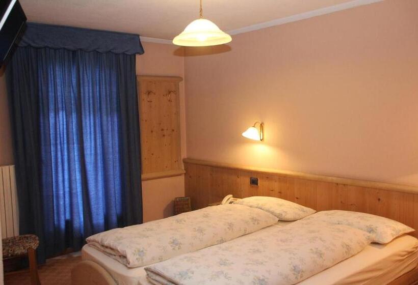 标准间, Albergo Caravasc