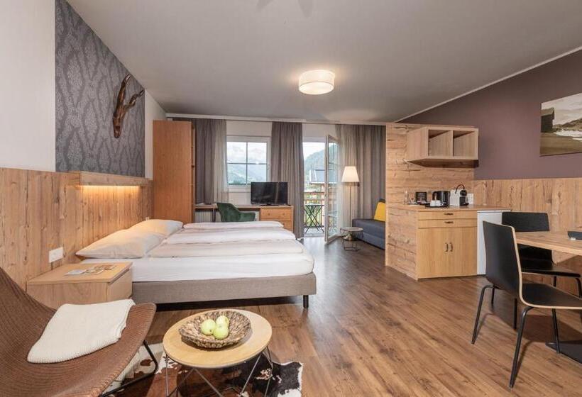 Студия Стандарт, Alpenparks Hotel Montana Matrei