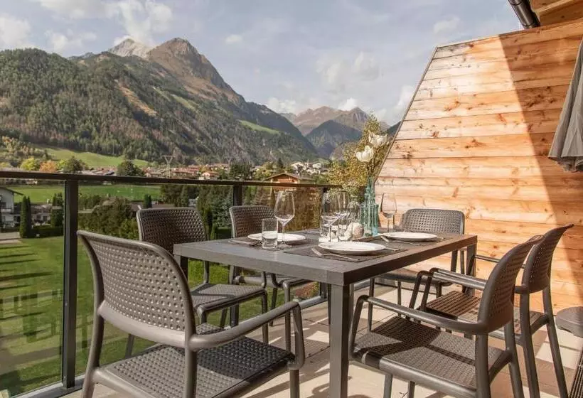 １ベッドルームのスーペリアアパートメント, Alpenparks Hotel Montana Matrei