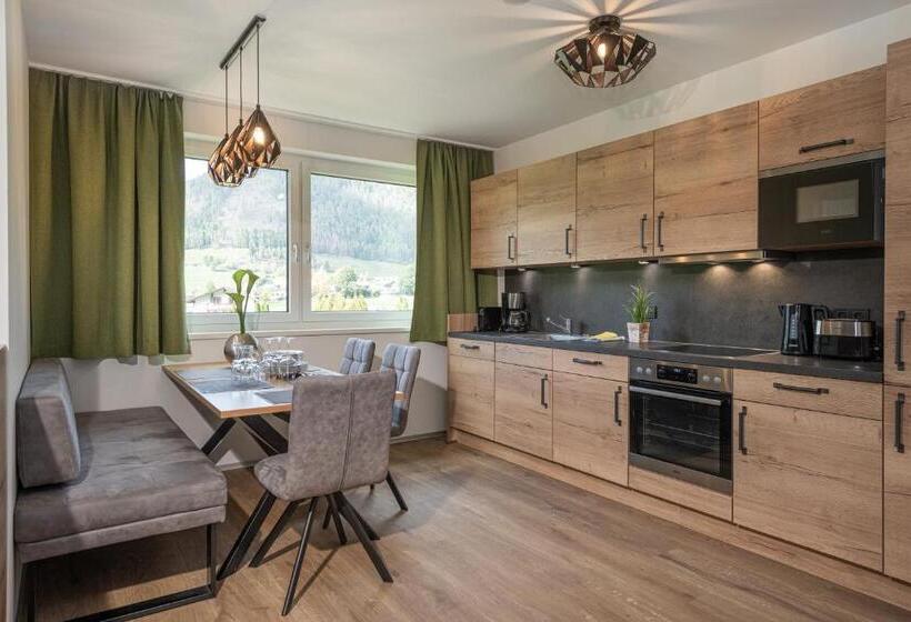 Апартаменты Superior 1 Спальня, Alpenparks Hotel Montana Matrei