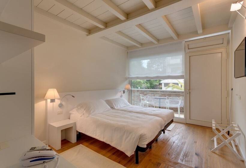 수피리어 룸, Bacco