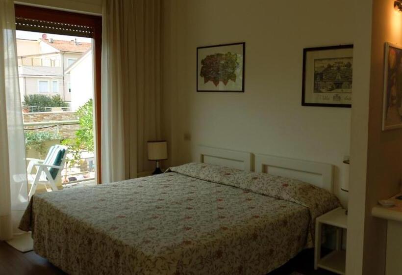 발코니 수피리어 룸, Bacco