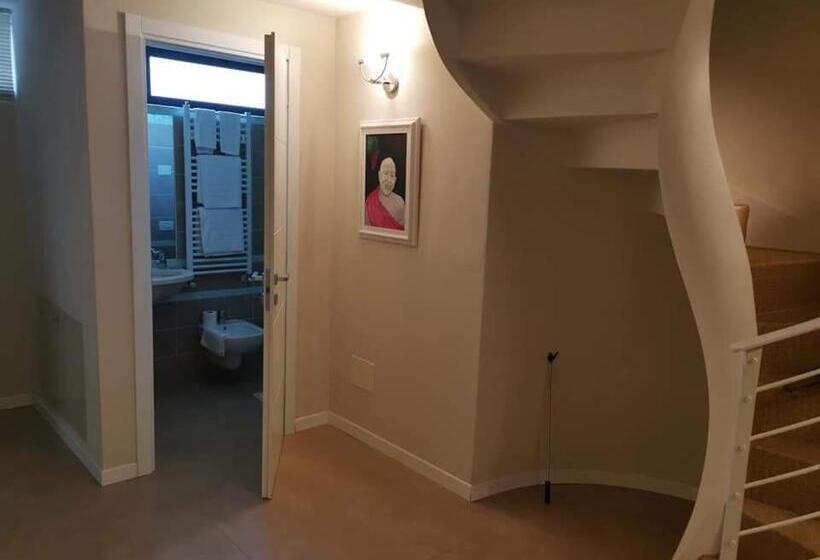 침실 2개 아파트, Bacco