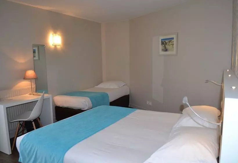 اتاق استاندارد سه نفره, Brit Hotel Les Alizes