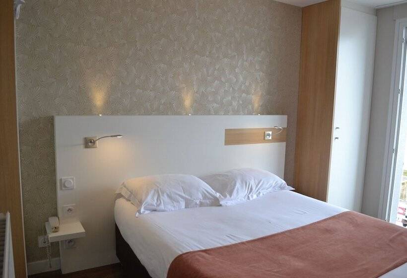 适合残疾人使用的标准间, Brit Hotel Les Alizes