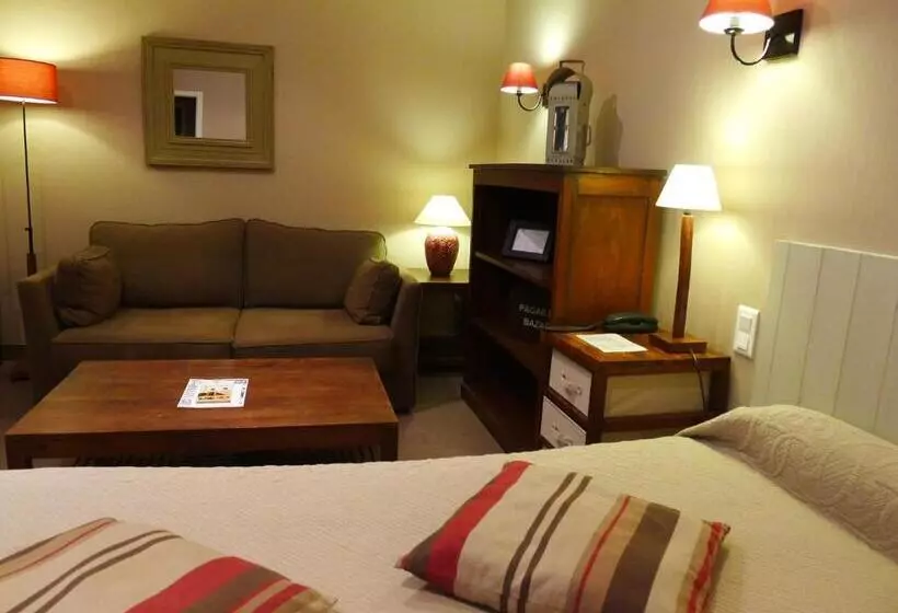 سوییت جونیور, Cit Hotel Des Messageries