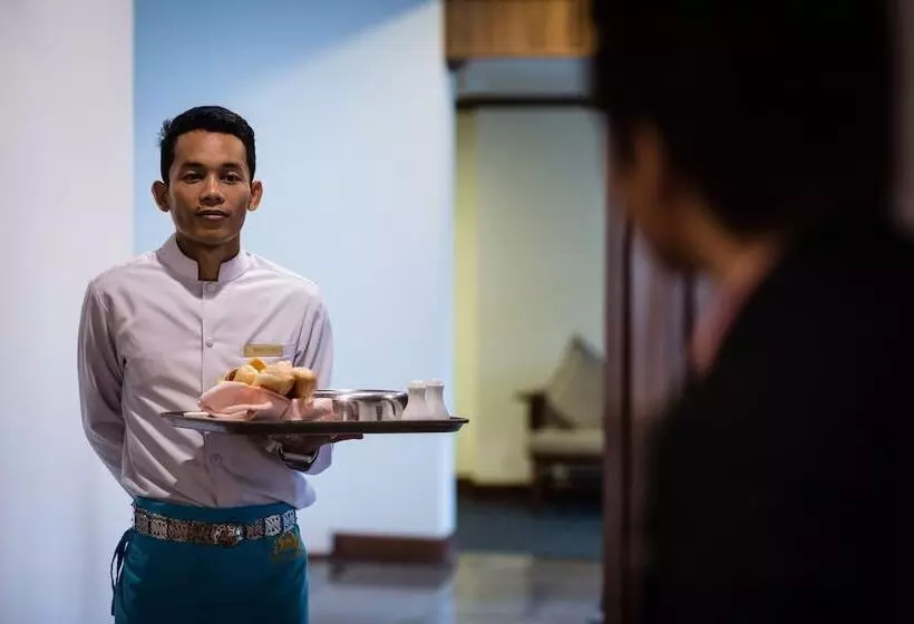 スイート, Empress Residence Resort And Spa