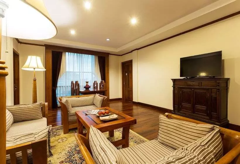 スイート, Empress Residence Resort And Spa