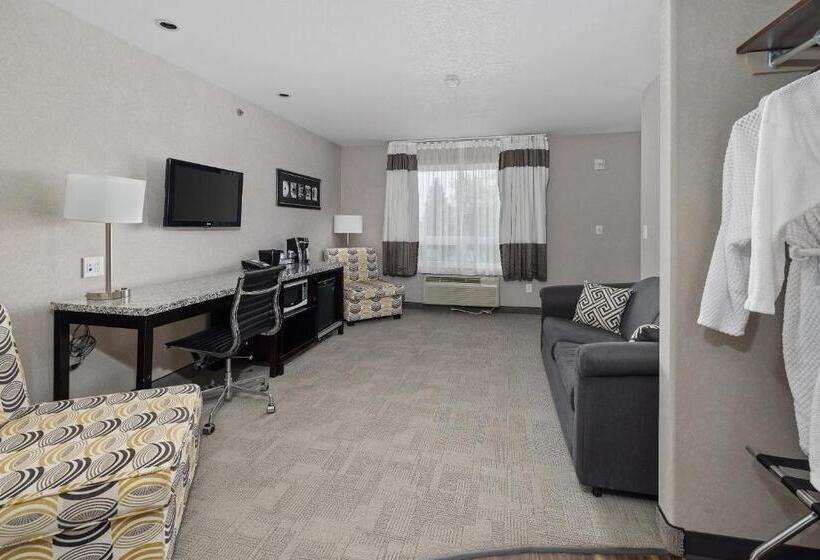 キングサイズベッドのスイートルーム, Home Inn & Suites Yorkton