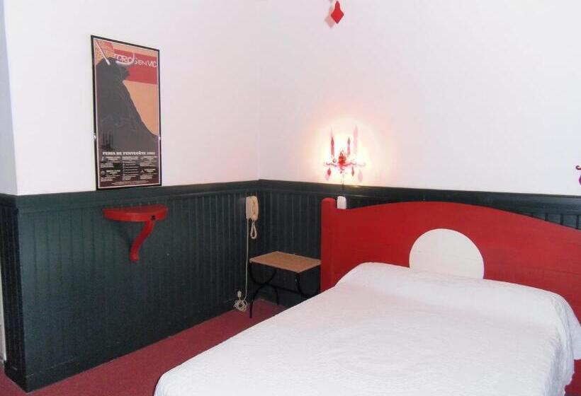 Quarto Economy, Hôtel Des Arceaux