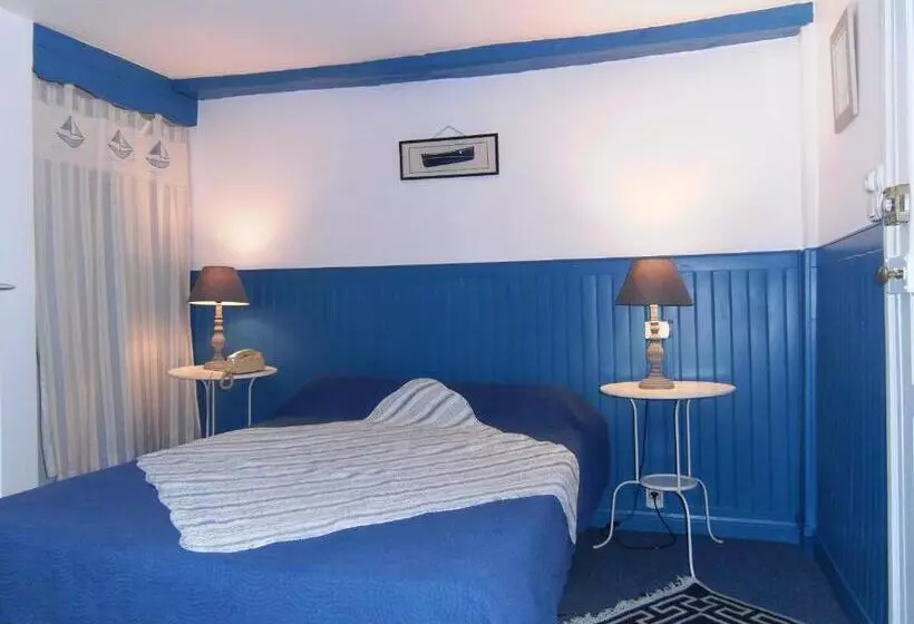 اتاق راحتی, Hôtel Des Arceaux