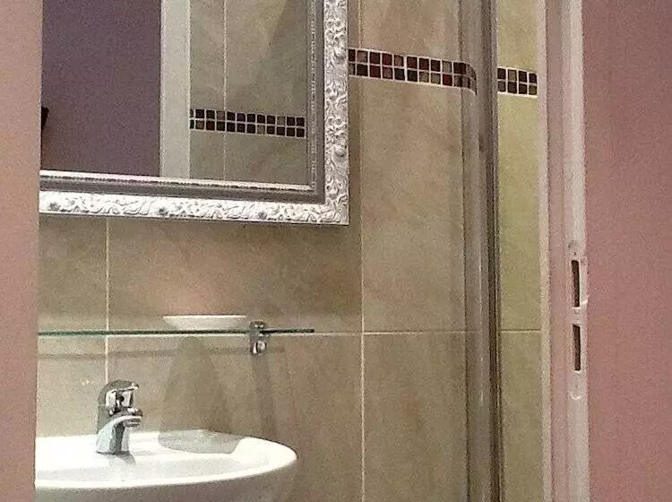 スタンダードシングルルーム, Logis Hôtel Villa Victorine