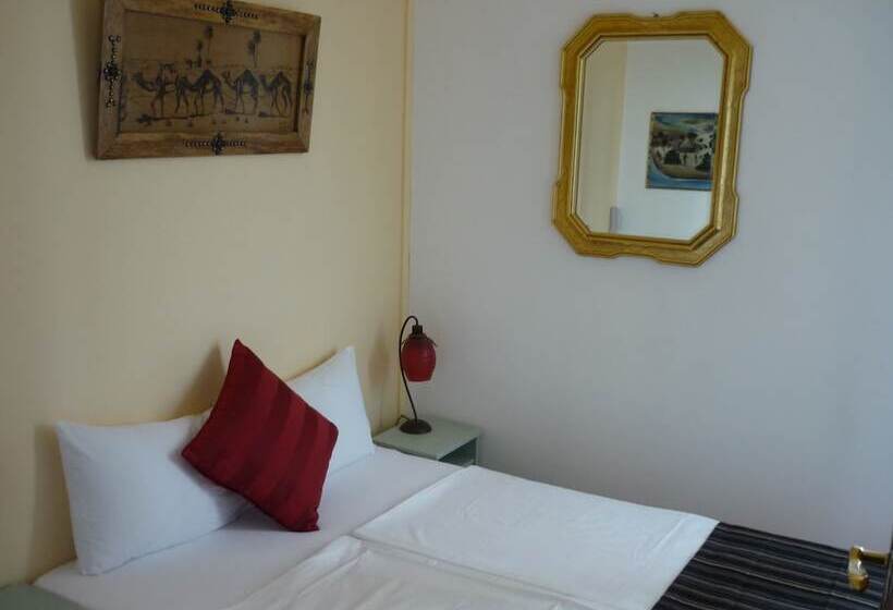 标准单人间, Logis Hôtel Villa Victorine