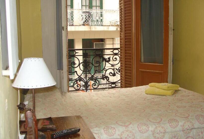 اتاق استاندارد یک تخته با سرویس بهداشتی مشترک, O'rei