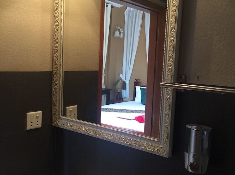 スタンダードルーム, Pillar