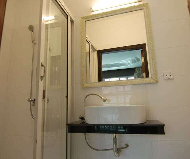 スタンダードルーム, Pillar