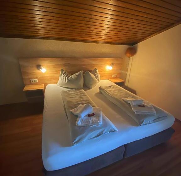 اتاق خانوادگی, Seestuben