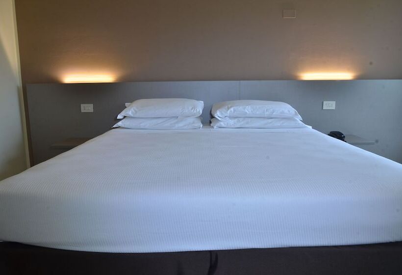 غرفة قياسية, Th Assisi  Casa Leonori