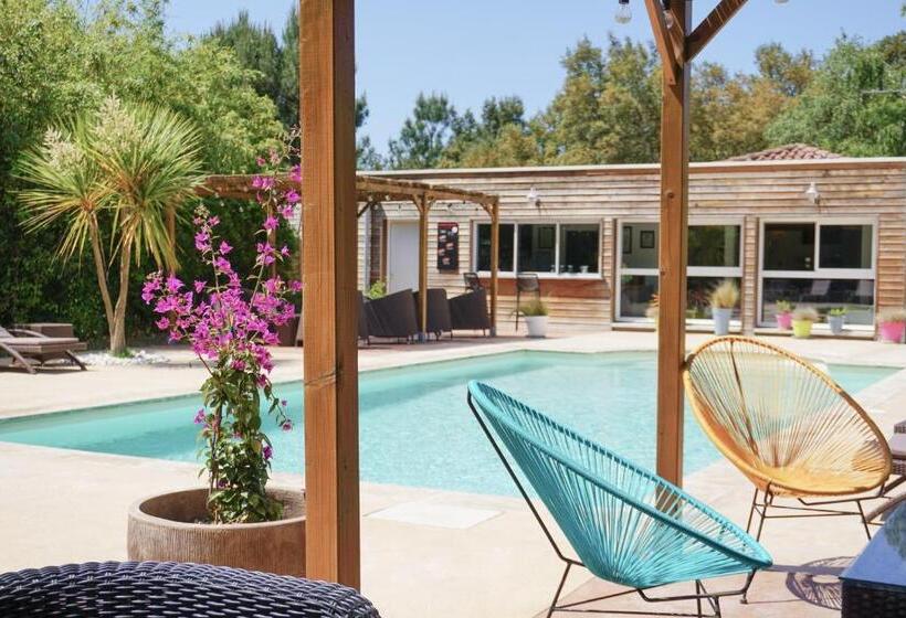 舒适型房间, The Originals City, Hôtel Le Lodge, Bayonne Nord