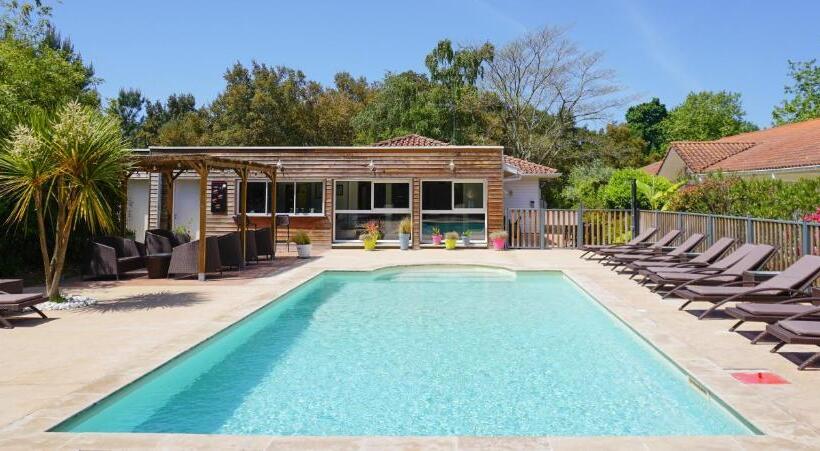 高级大房间, The Originals City, Hôtel Le Lodge, Bayonne Nord