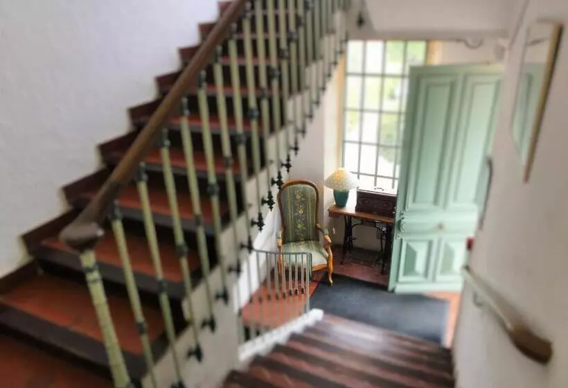 سوییت, Villa Roseraie
