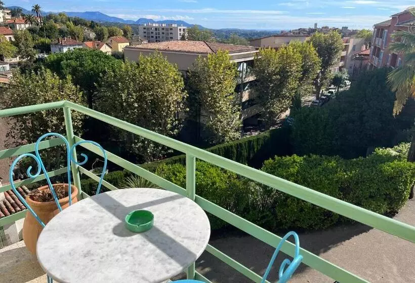 سوییت, Villa Roseraie